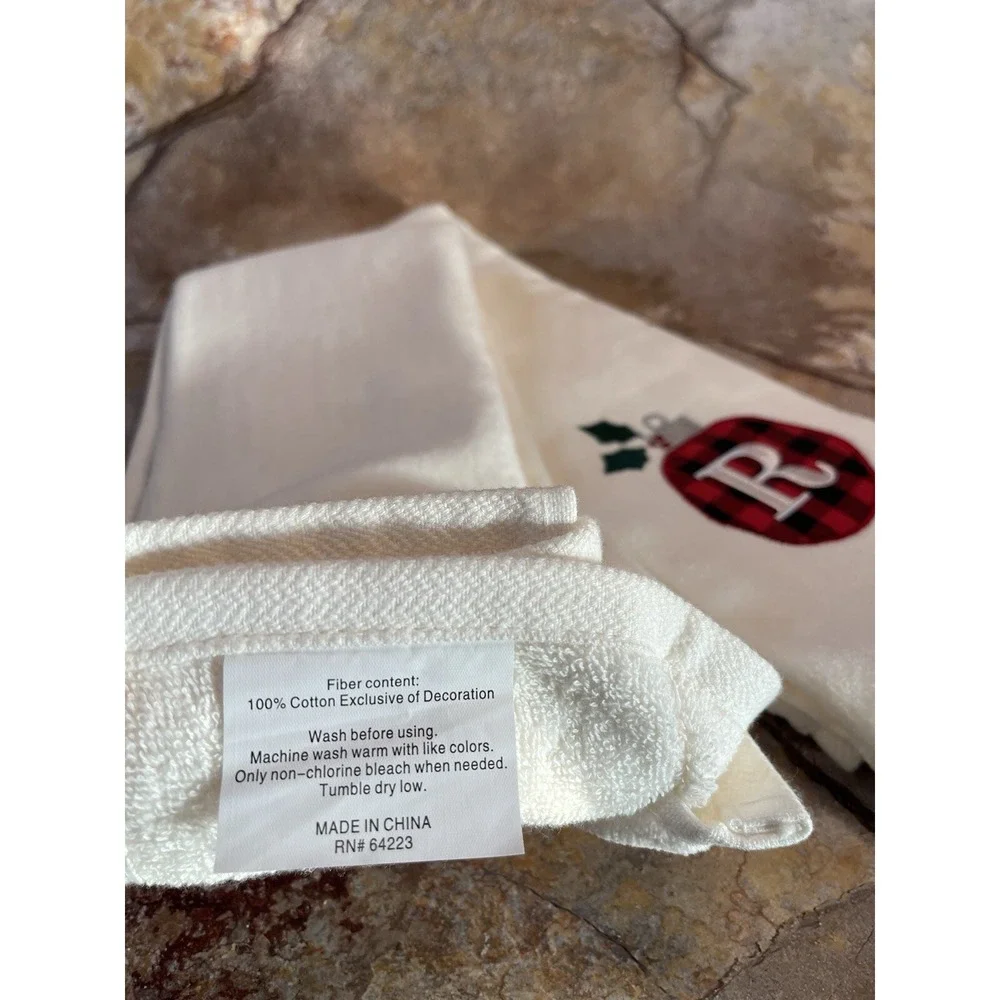 Christmas Monogrammed Hand Towels With The Letter R Plaid Balls VERY SOFT